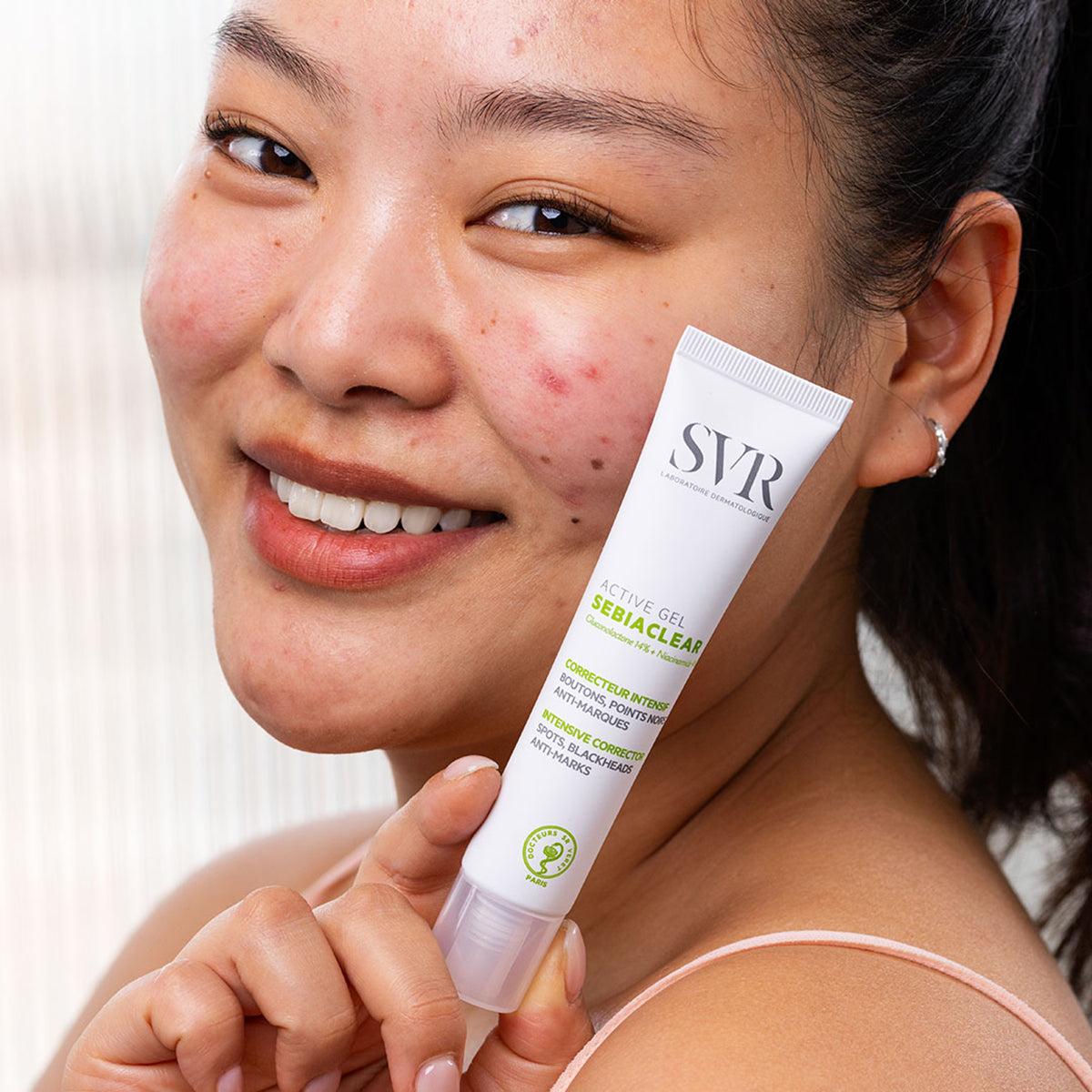Gel dưỡng ẩm SVR SEBIACLEAR ACTIVE GEL 40ML hỗ trợ giảm mụn, mờ thâm, thông thoáng lỗ chân lông cho da dầu mụn