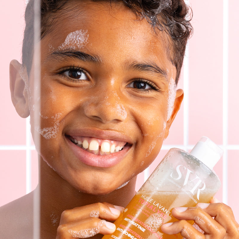 Dầu tắm làm sạch và dưỡng ẩm 200ml