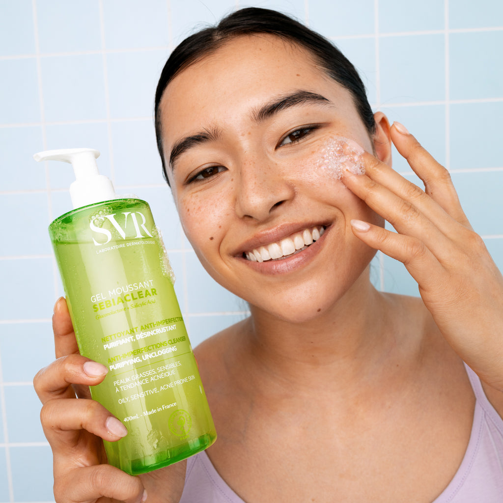 Gel rửa mặt làm sạch dầu nhờn